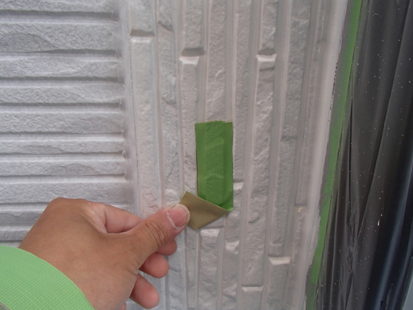外壁塗装　ニチハ　マイクロガード　付着性テスト